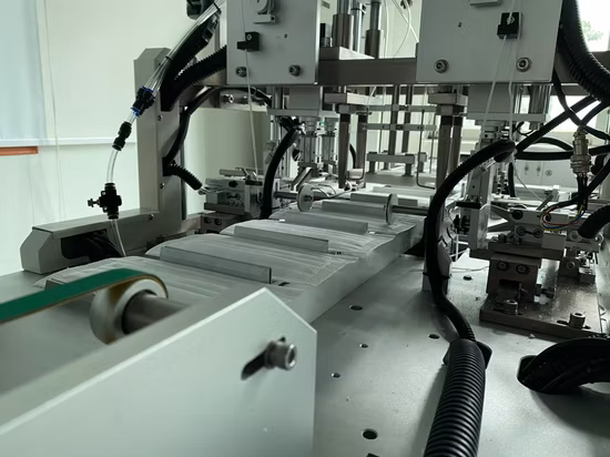 Automatic One Drive Two Flat Face Mask Making Machine